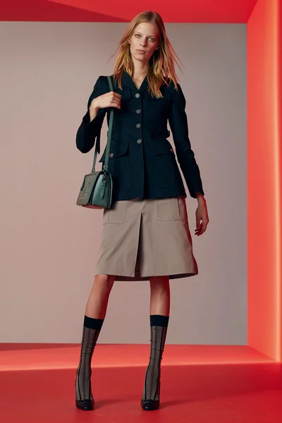 Look 13